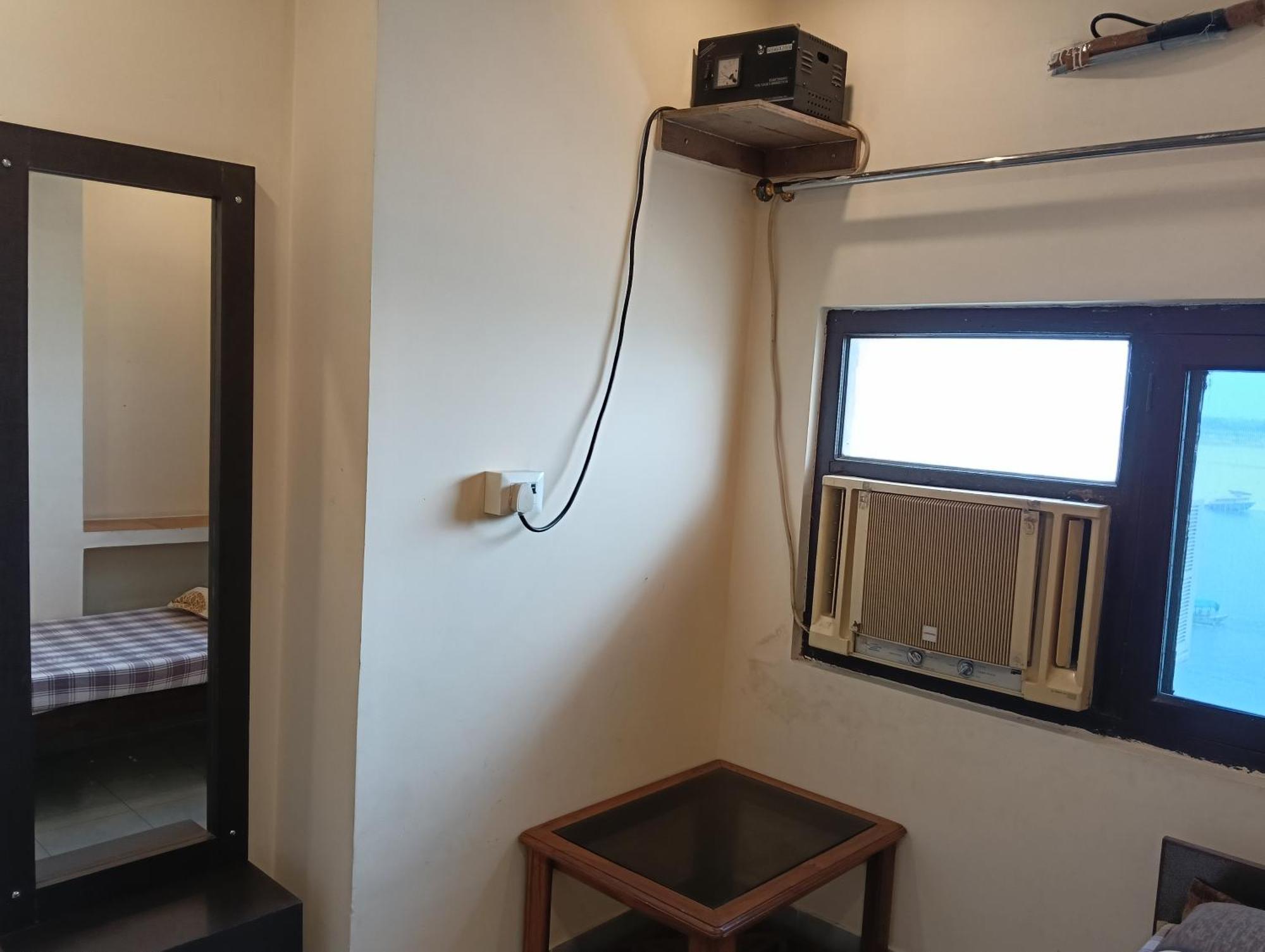 瓦拉纳西 辛迪亚旅馆酒店 外观 照片